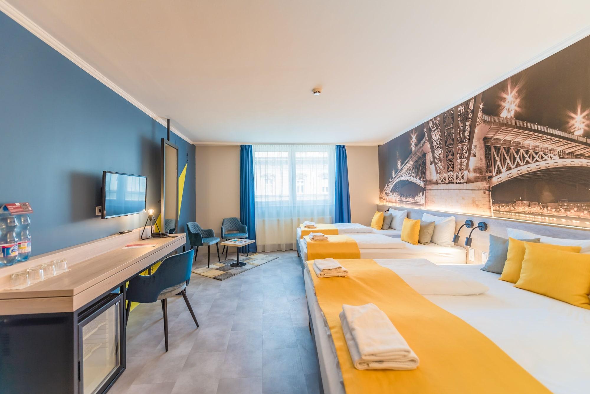 Impulso Fashion Hotel Budapest Luaran gambar