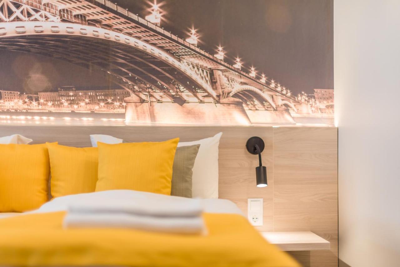 Impulso Fashion Hotel Budapest Luaran gambar